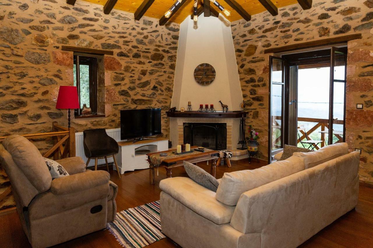 منزل الضيف أسبرطة  في Luxury House In The Hills المظهر الخارجي الصورة